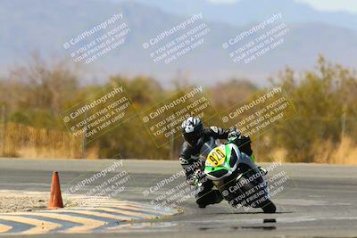 media/Apr-17-2022-CVMA (Sun) [[f474cfa795]]/Race 14 500 Supersport-350 Supersport (Holeshot)/